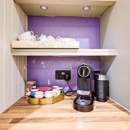 Queens Cottage, Wivenhoe Stylish, Plush, Cosy, Convenient & Quirky, 2X Double Bed Period Cottage Plus Patio - 9 Min Walk Train, 4 Min Walk High Street Pubs, Restaurants, Shops 外观 照片
