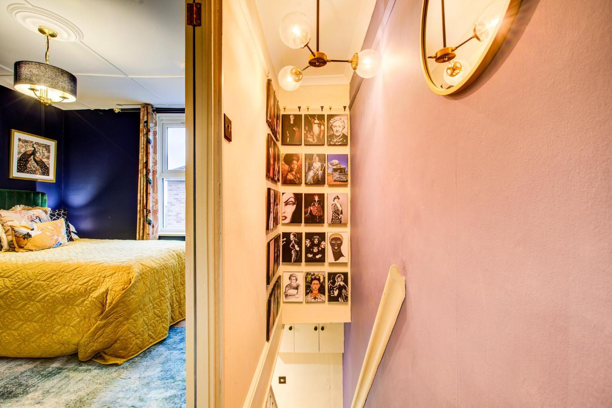 Queens Cottage, Wivenhoe Stylish, Plush, Cosy, Convenient & Quirky, 2X Double Bed Period Cottage Plus Patio - 9 Min Walk Train, 4 Min Walk High Street Pubs, Restaurants, Shops 外观 照片